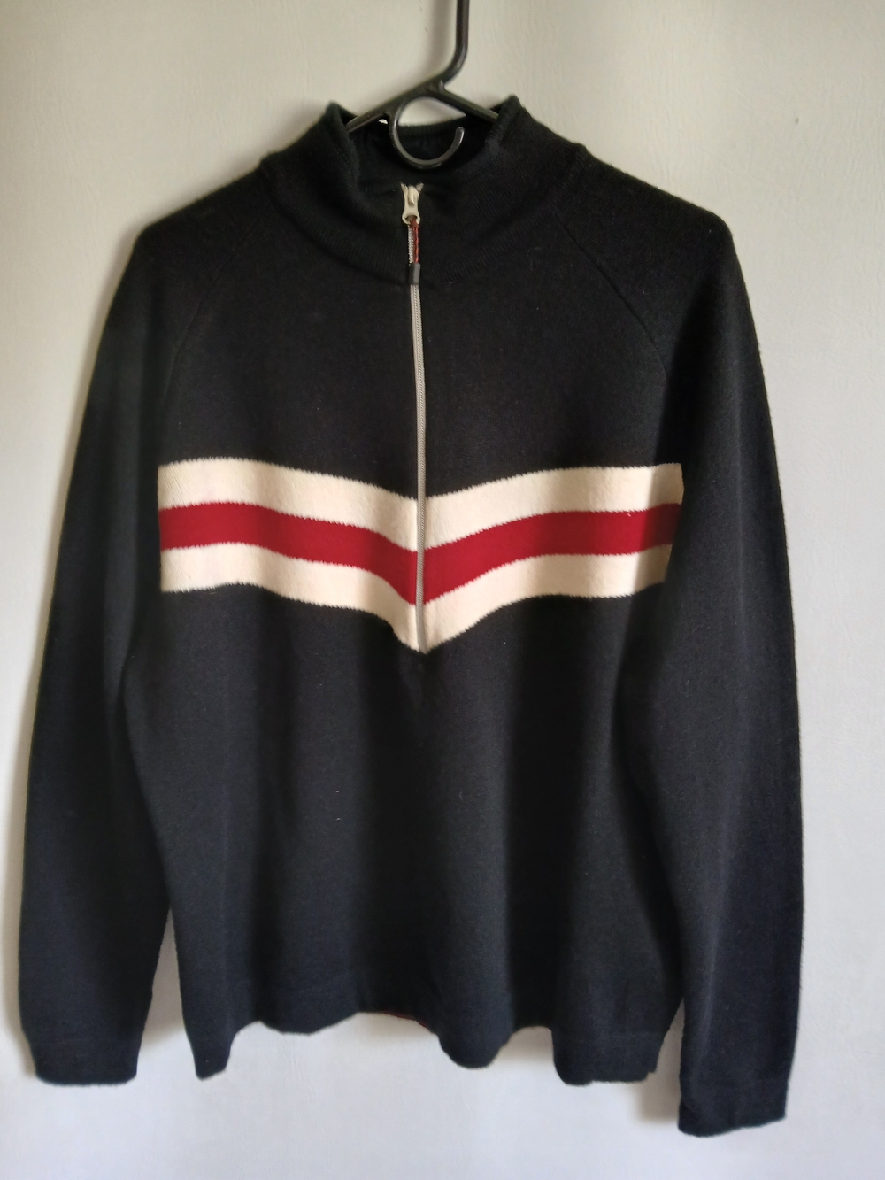 Eddie Bauer Black Zip-Up Sweater  Red & White Chest Stripe SzXL 100% Merino Wool